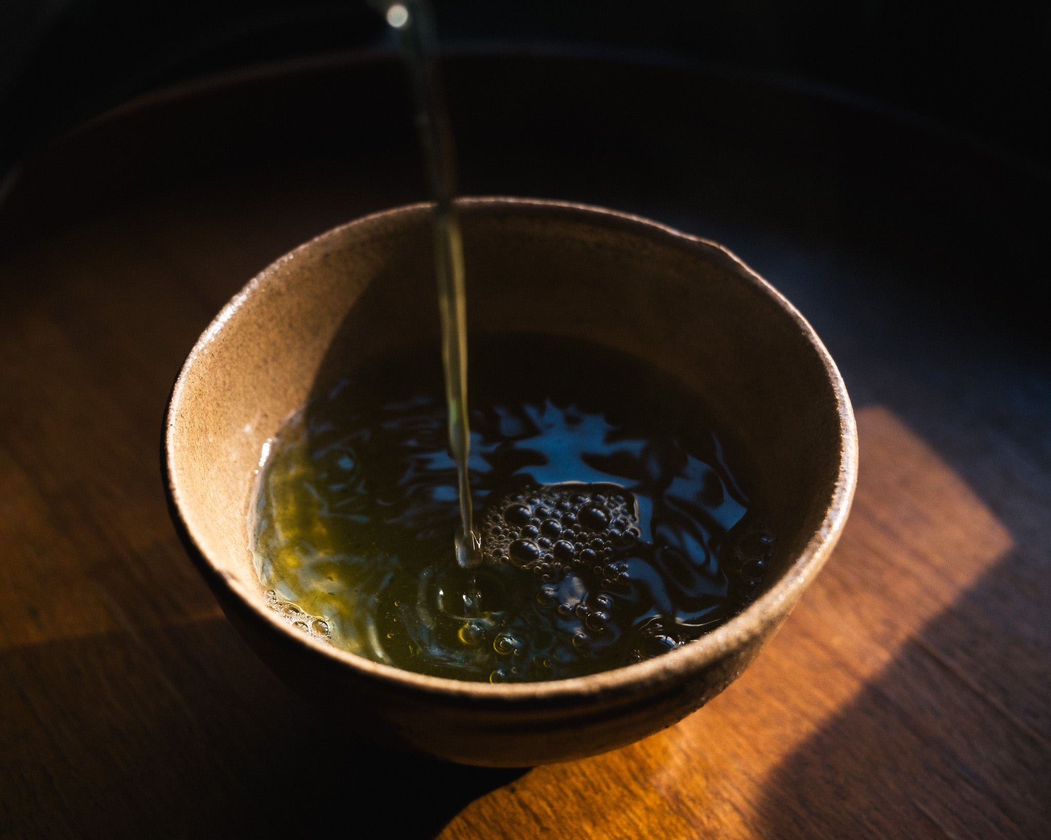 Pouring sencha