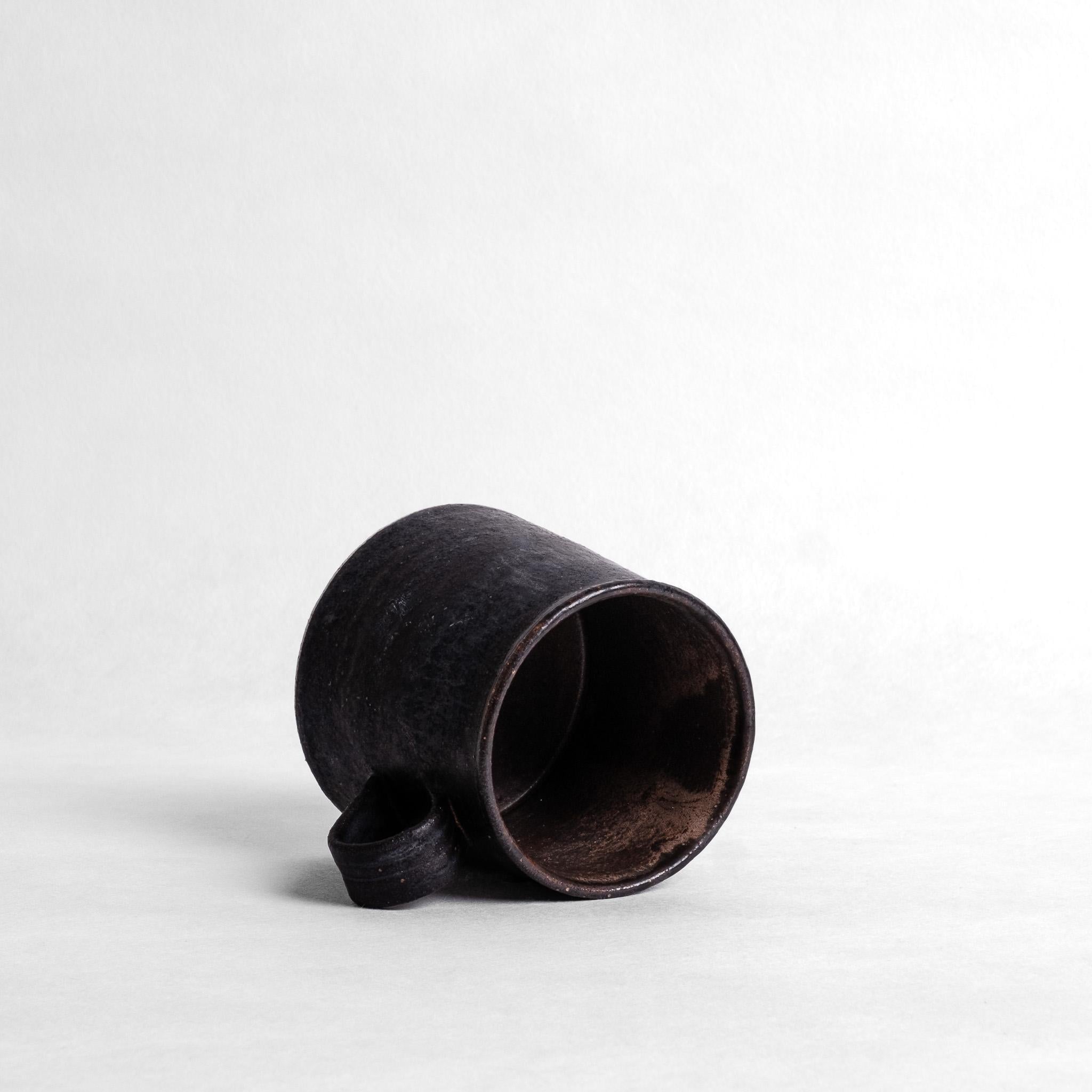 Black Uzura Mug Tapered - Naoko Murakami