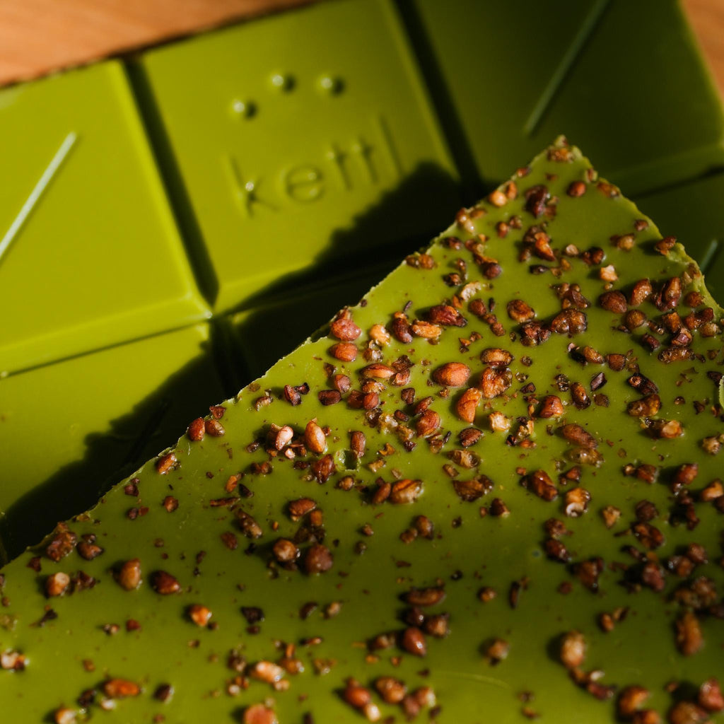 Matcha Chocolate with Roasted Soba Crunch - 6 Pack
