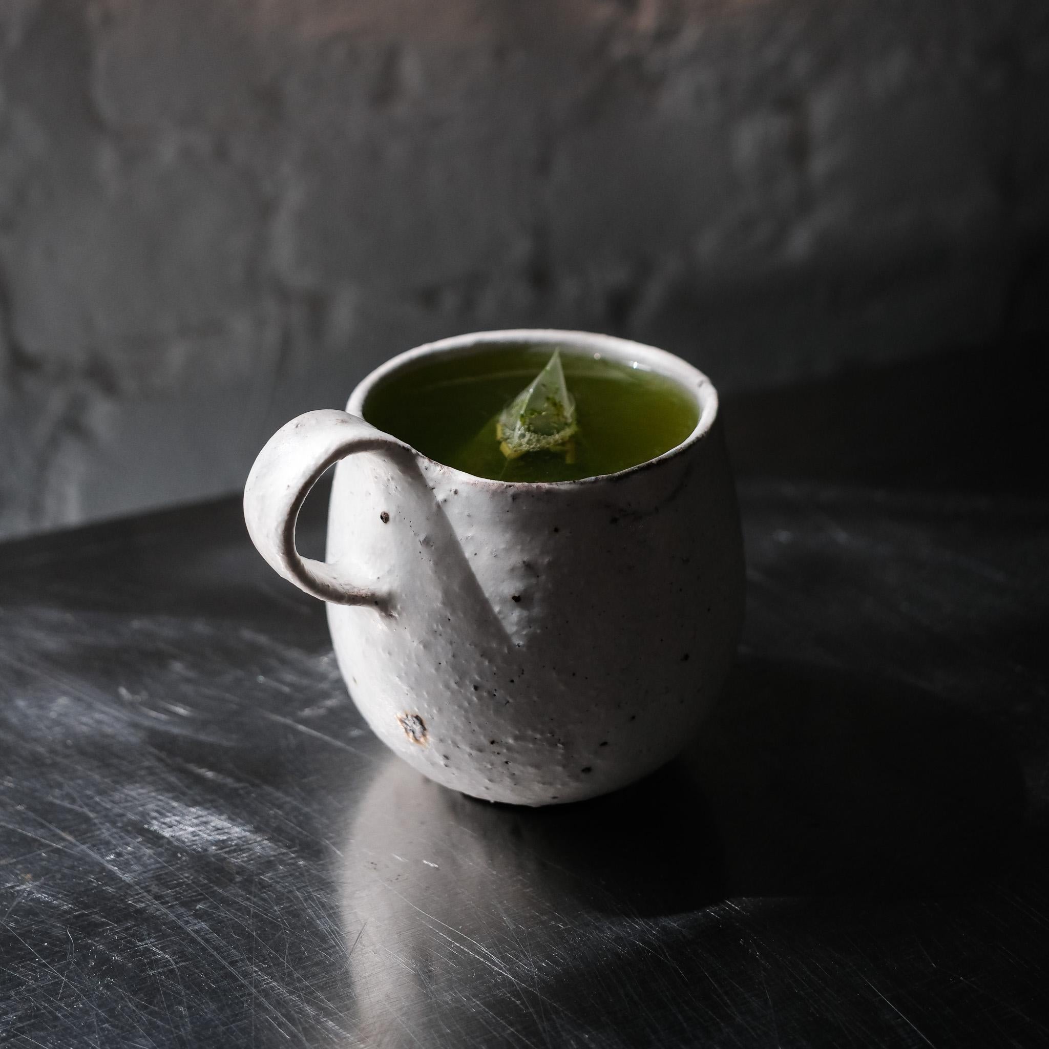 White Uzura Mug - Naoko Murakami