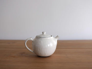 Warekohiki Tea Pot