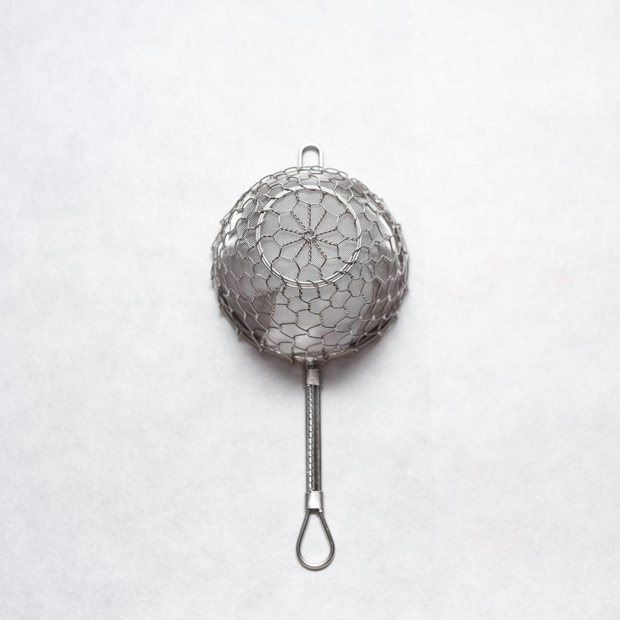 Kanaami Tsuji Tea Strainer (Large, Stainless Steel)