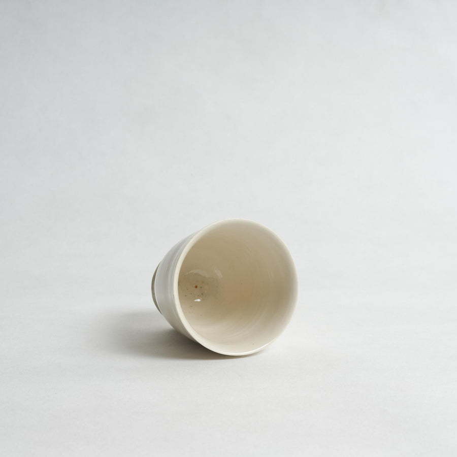 White Porcelain Yunomi - Yuriko Morioka
