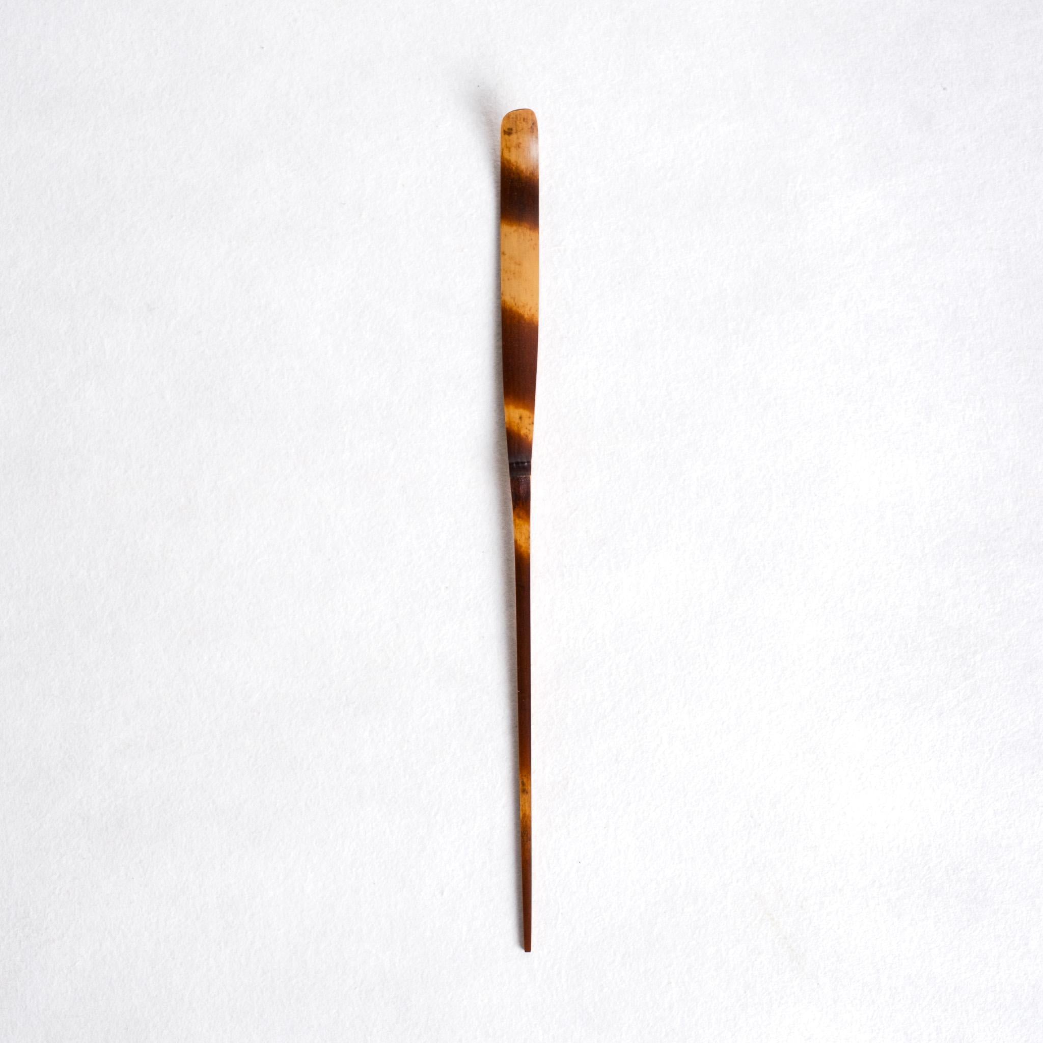 Susutake Chinese Style Chashaku (R) - Toru Hatsuta