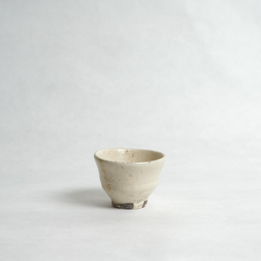 White Tulip Yunomi - Shigeyoshi Morioka