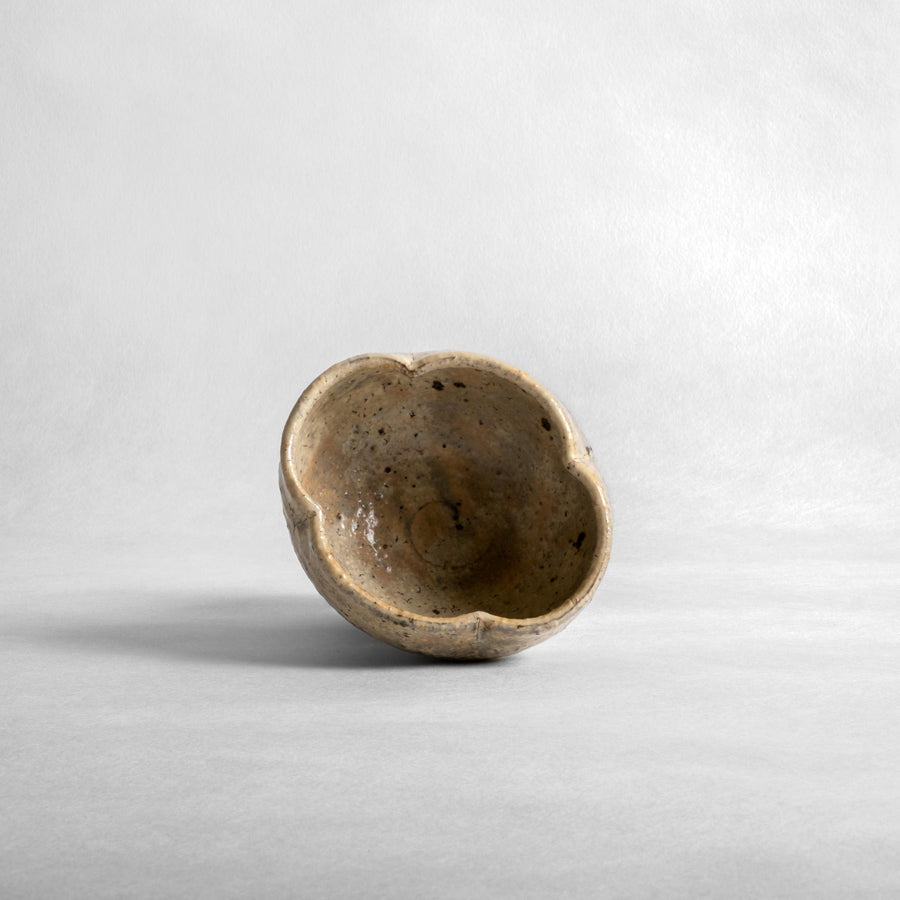 Asahikawa Hana Tea Cup (beige) - Kazuhiko Kudō
