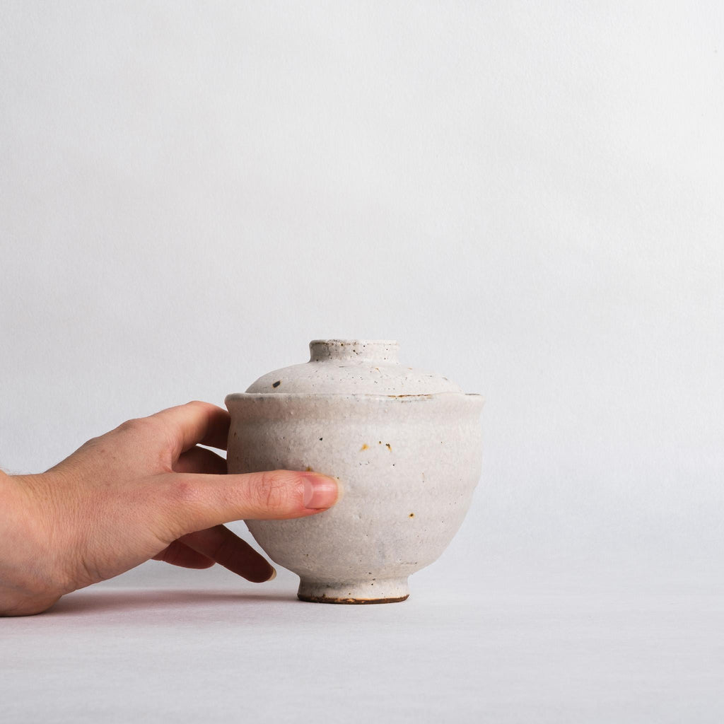 White Lidded Cup - Naoko Murakami