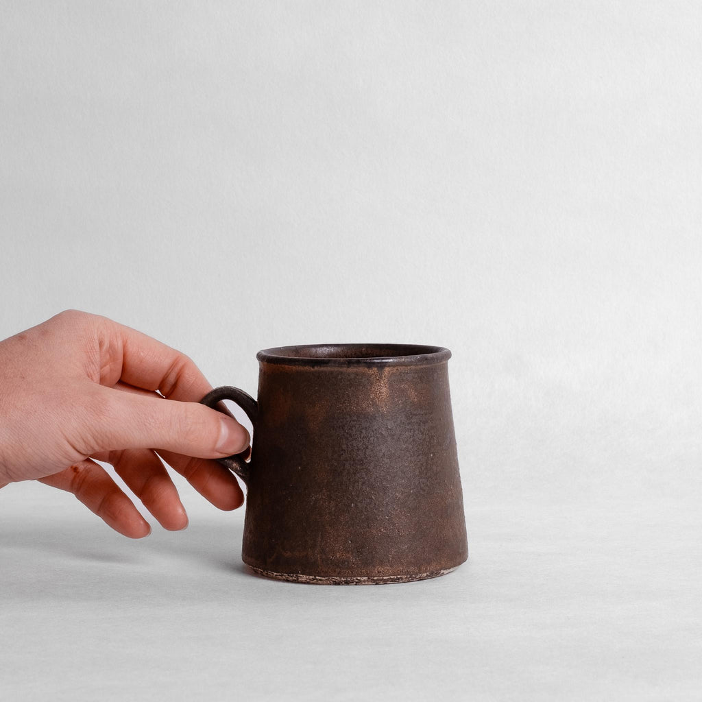 Iron Uzura Mug Tapered - Naoko Murakami