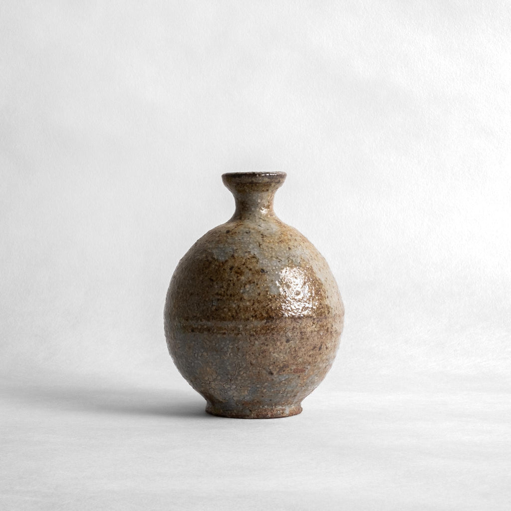 Asahikawa Tokkuri Sake Carafe - Kazuhiko Kudō