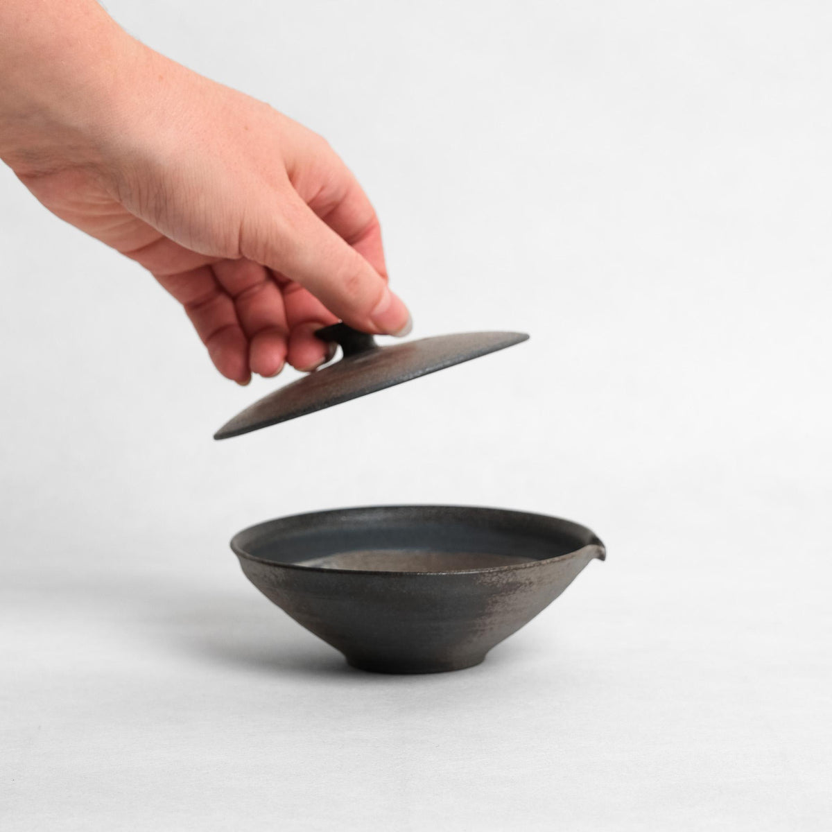 Iron Glaze Shiboridashi - Masatoshi Ichino