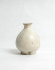 White Vase - Shigeyoshi Morioka