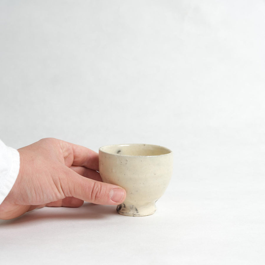 White Slip Glaze Yunomi - Shigeyoshi Morioka