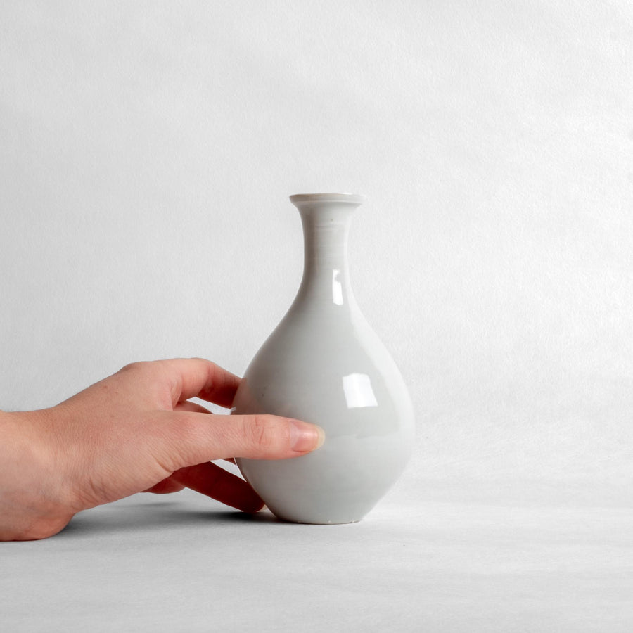 Hakuji Vase - Yoshiyuki Shimizu