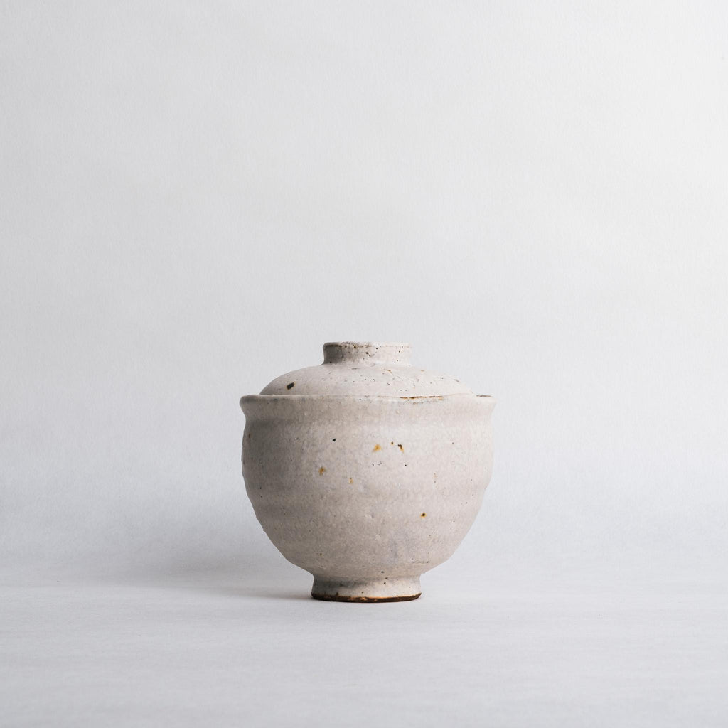 White Lidded Cup - Naoko Murakami