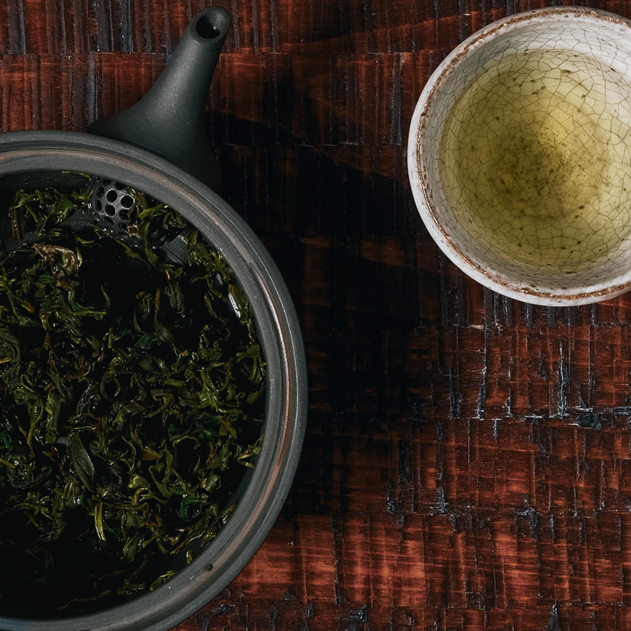 Limited Edition Miyazaki Family Oolong