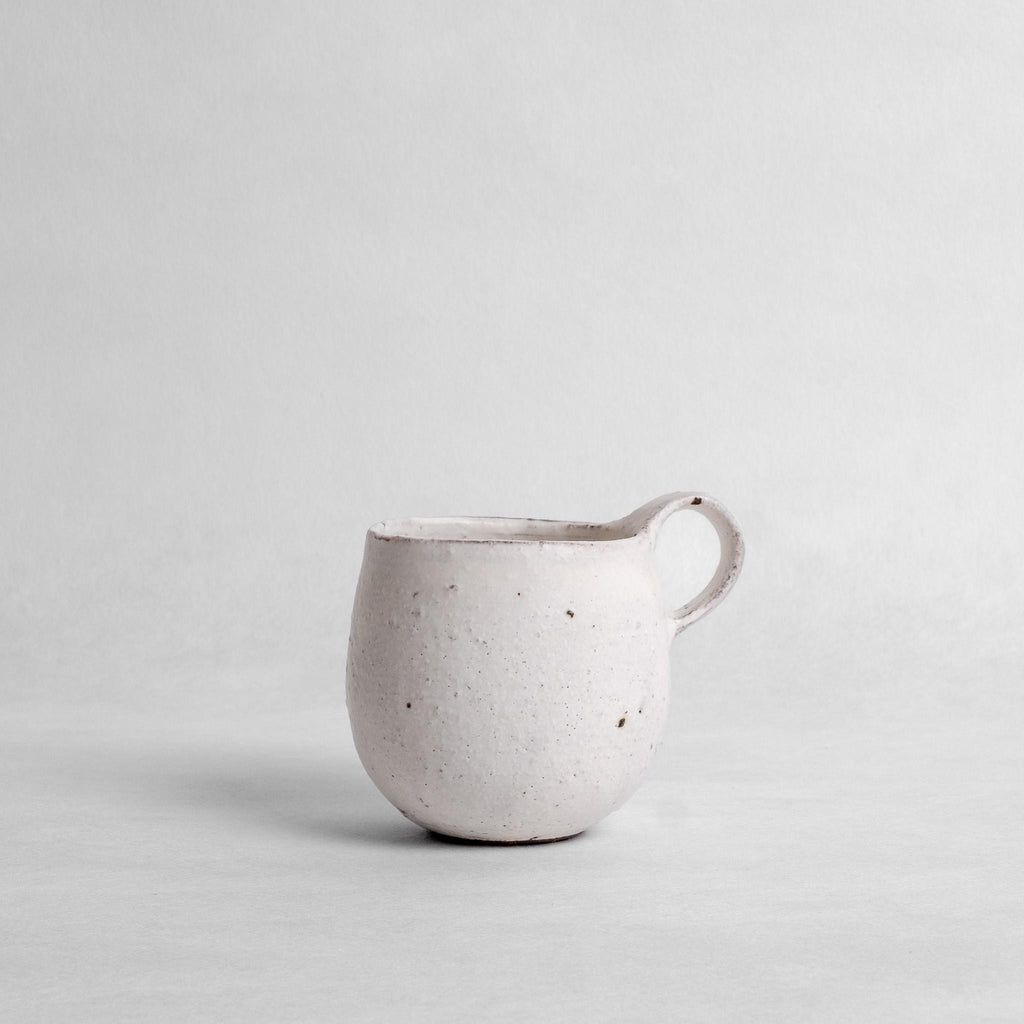 White Uzura Mug - Naoko Murakami