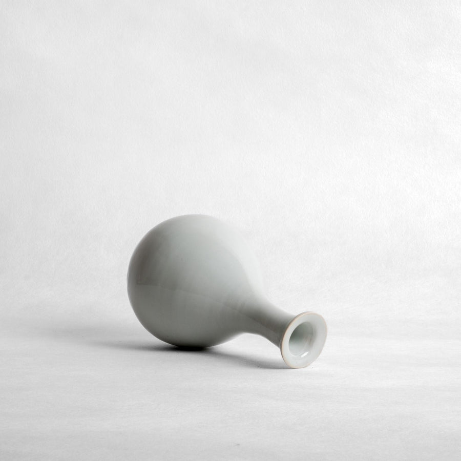 Hakuji Vase - Yoshiyuki Shimizu