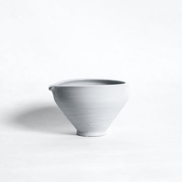 Hakuji Spouted Chawan - Yoshiyuki Shimizu