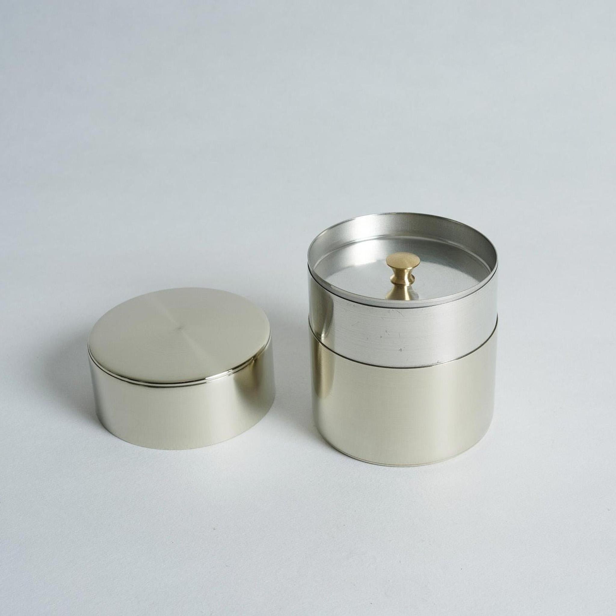 Kaikado 120g Pale Gold Tea Caddy