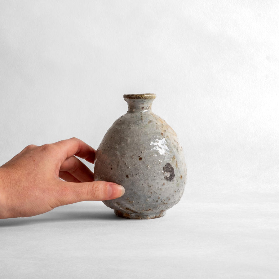 Asahikawa Tokkuri Sake Carafe - Kazuhiko Kudō